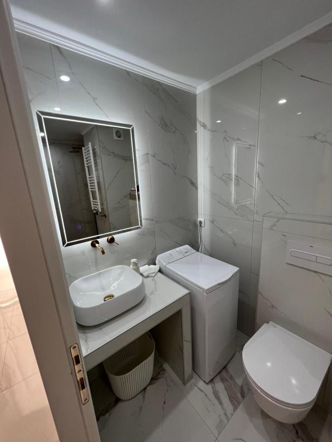 Modern 1-Bedroom Apartment In The City Center Tesalónica Exterior foto